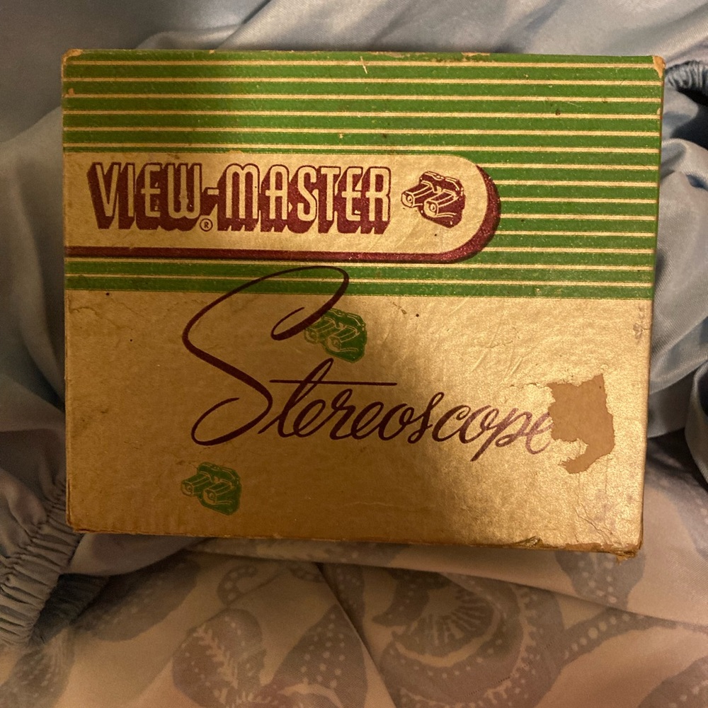 Vintage View Master and I mean vintage